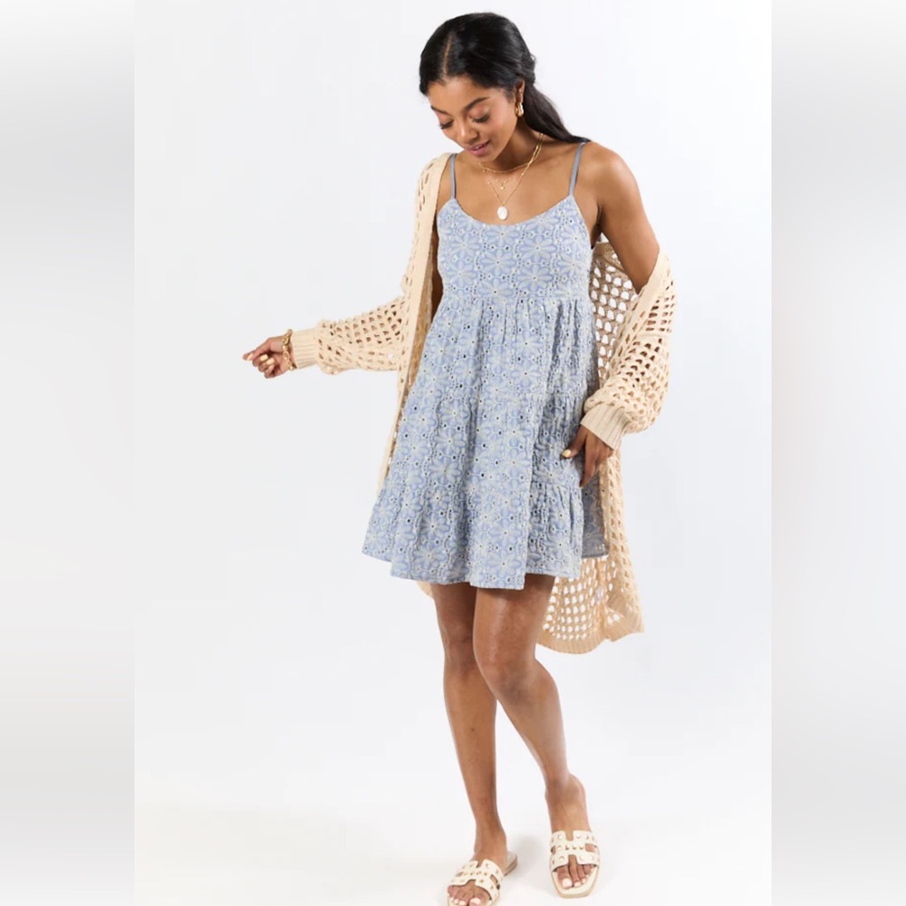 Lace Mini Dress light blue